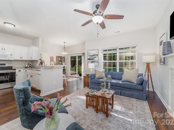 16121 Wrights Ferry Rd, Charlotte, NC 28278