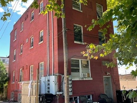 2nd image of 1411 Bombaugh St APT 7