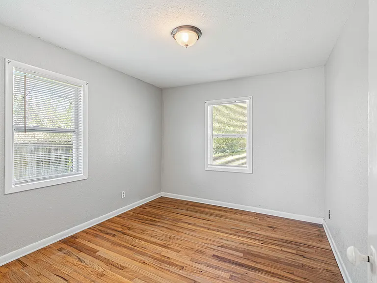 3811 Fairmont Blvd #1 — Photo 11
