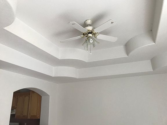 2nd image of 1516 Tampa St APT 4