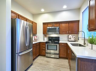 965 Aberdeen Ave NE #B, Renton, WA 98056