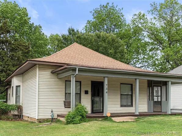 734 E 8th St, Ada, OK 74820