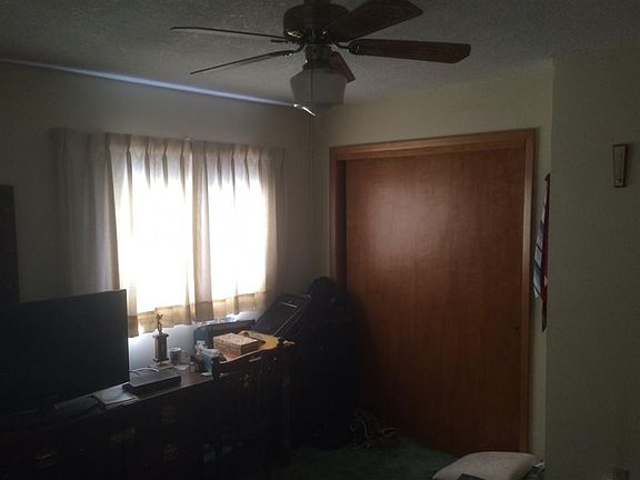 5th image of 1401 W Philip Ave