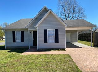 42 Countryside Dr, Jackson, TN 38305