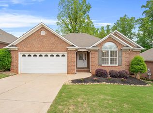 125 Hidden Ridge Dr, Spartanburg, SC 29301