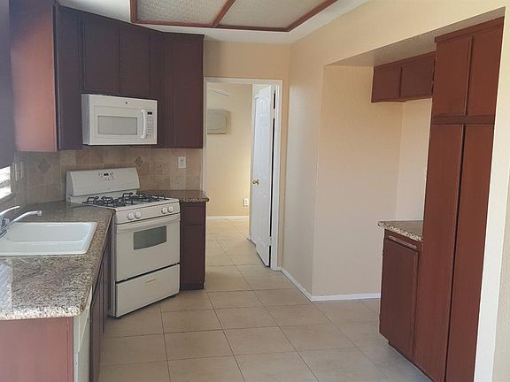 3rd image of 13838 Starshine Dr