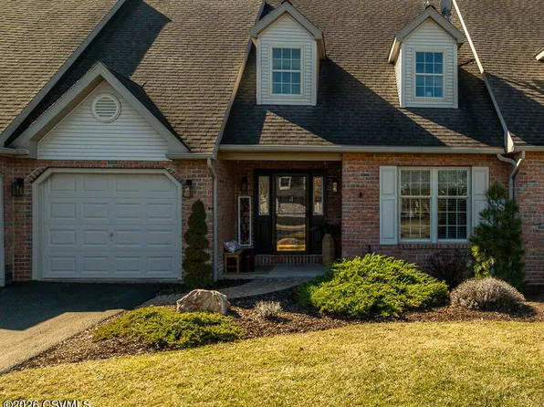 4 Bittersweet Dr, Bloomsburg, PA 17815