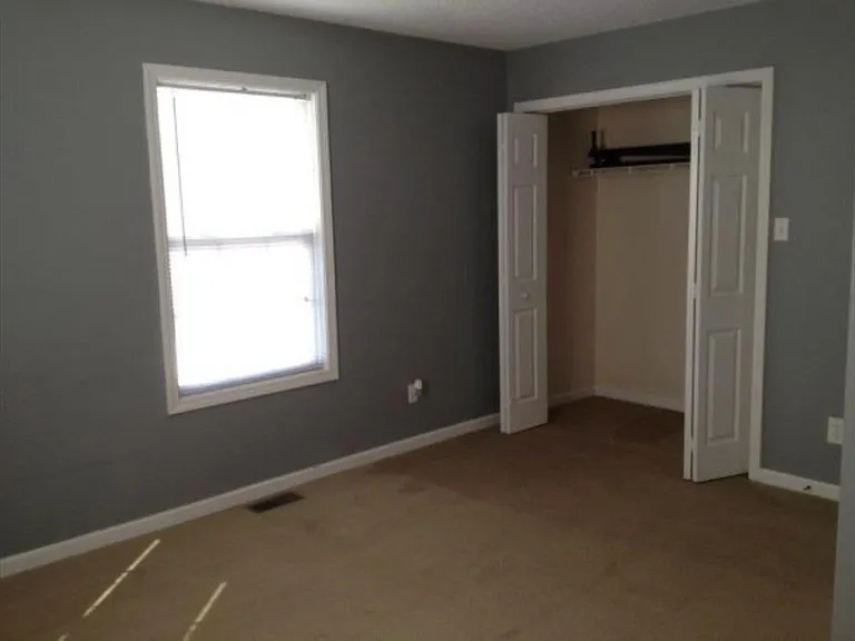 719 Liberty St — Photo 9