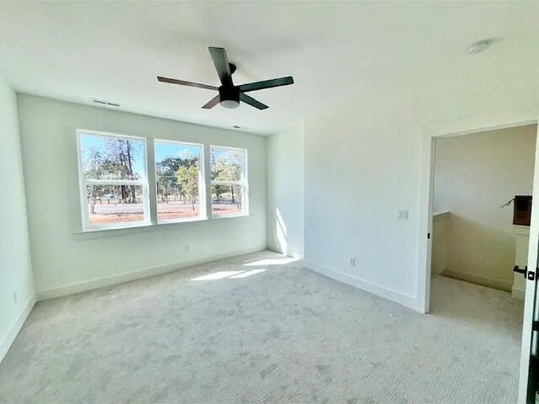 309 Talons Dr — Photo 5