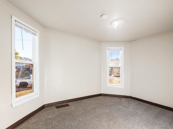 sioux-falls-south-dakota-85816778 picture