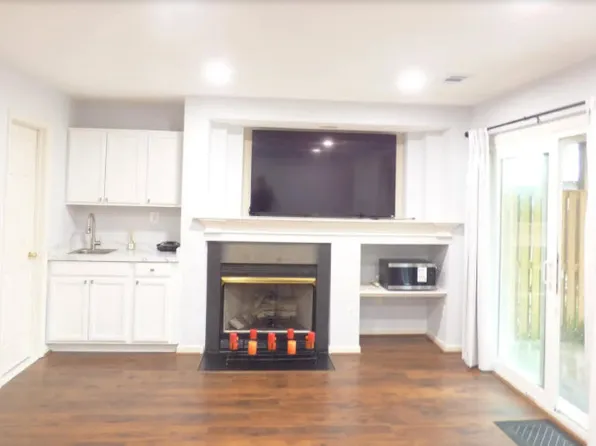43507 Jubilee St, Chantilly, VA 20152