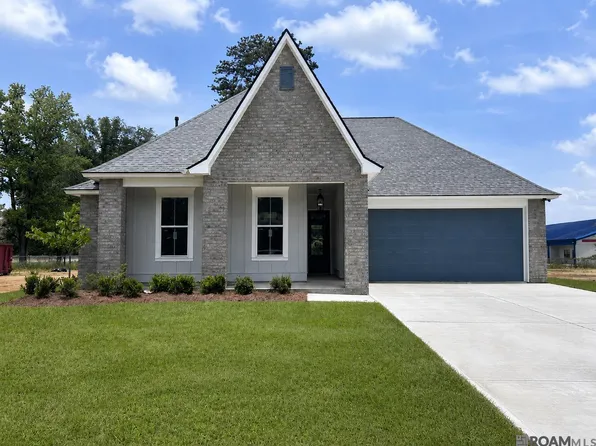 29463 Northlake Dr, Denham Springs, LA 70726