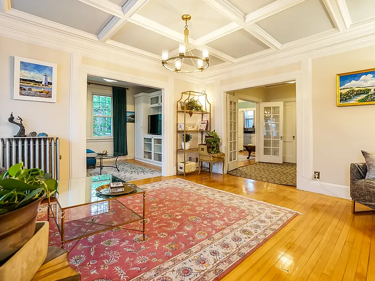 569 Franklin St #6 — Photo 20