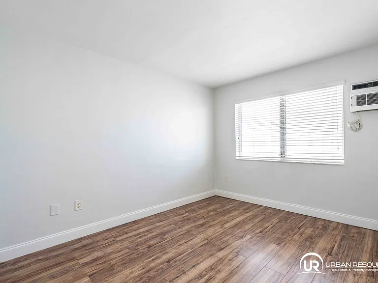 7927 East Dr #278 — Photo 22