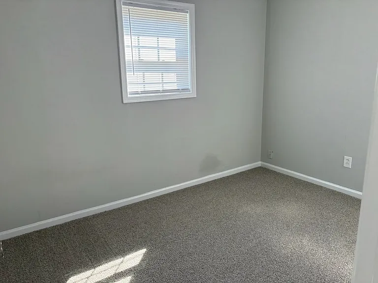 431 Smiley Rd — Photo 9