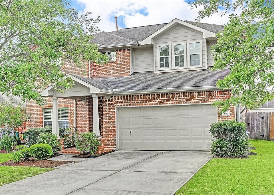 1st image of 3217 Windy Cape Ln