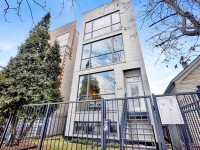 2415 W Haddon St #1, Chicago, IL, 60622
