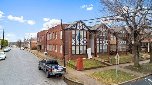 1021 N Denver Ave #B Photo 1