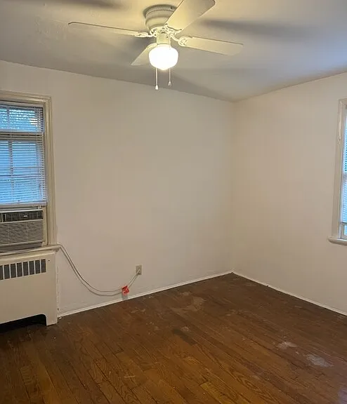 Bedroom (Ac unit included!)