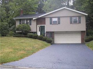 100 Crosslands Rd, Butler, PA 16002