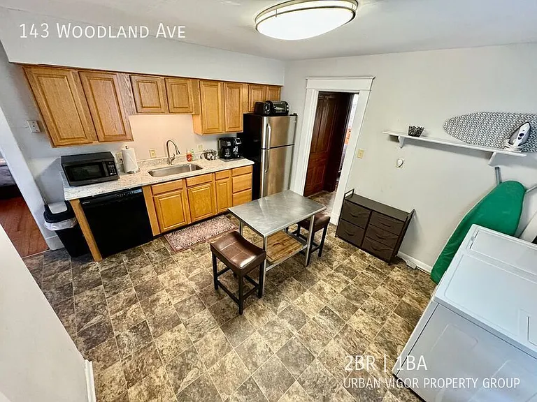 143 Woodland Ave — Photo 6