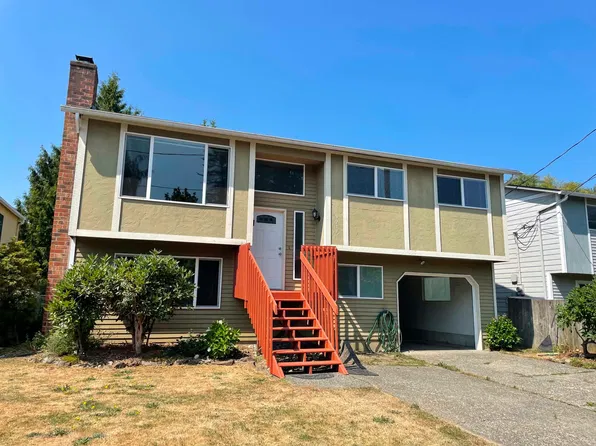 9239 Densmore Ave N, Seattle, WA 98103