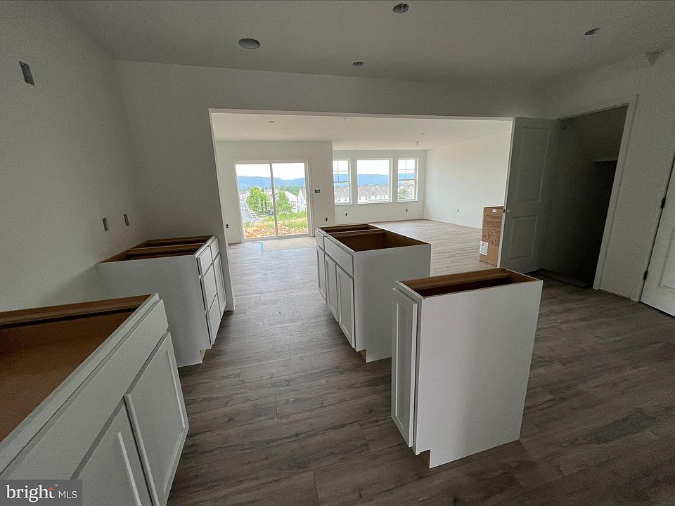 2nd image of 108 Lantern Ln Lot 83