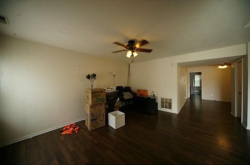 2nd image of 5745 Morningside Ct