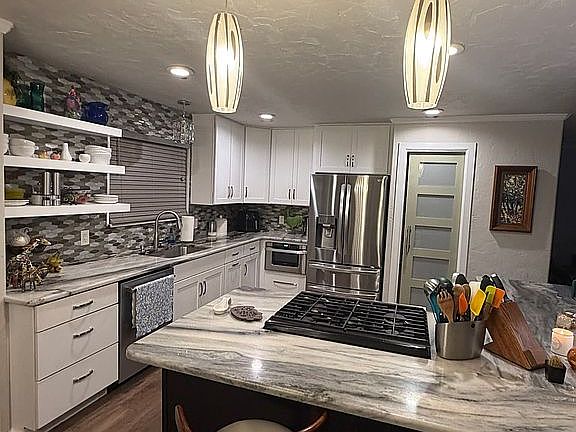 4th image of 11116 Bristol Ct