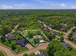 5010 Steeplechase Dr, Columbia, MO 65203