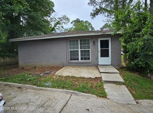 229 Lawrence Rd, Jackson, MS 39206