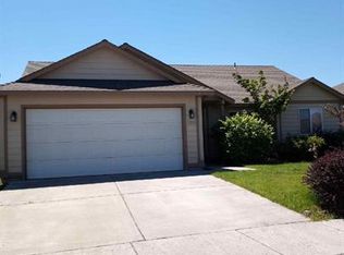 2328 NW Elm Pl, Redmond, OR 97756