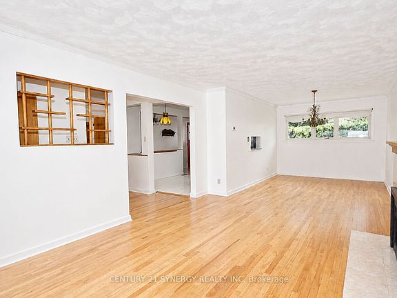 3rd image of 2148 Iris St