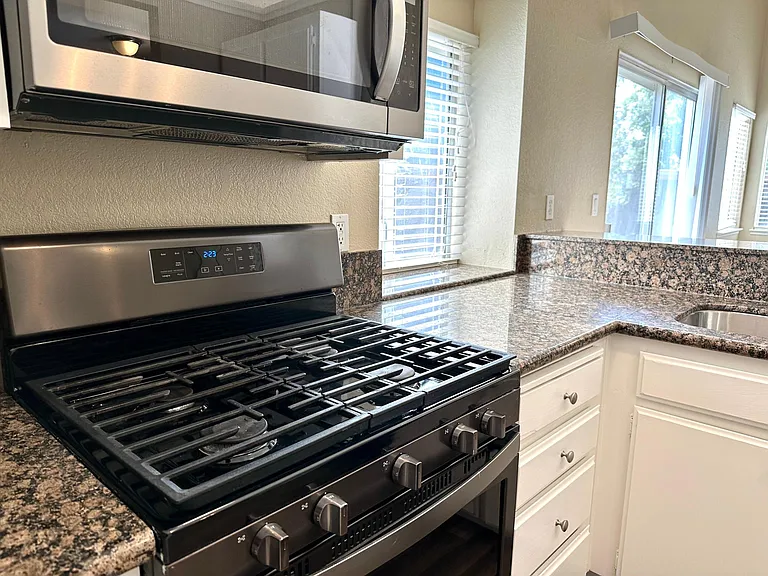 33 Mondavi Ct — Photo 9