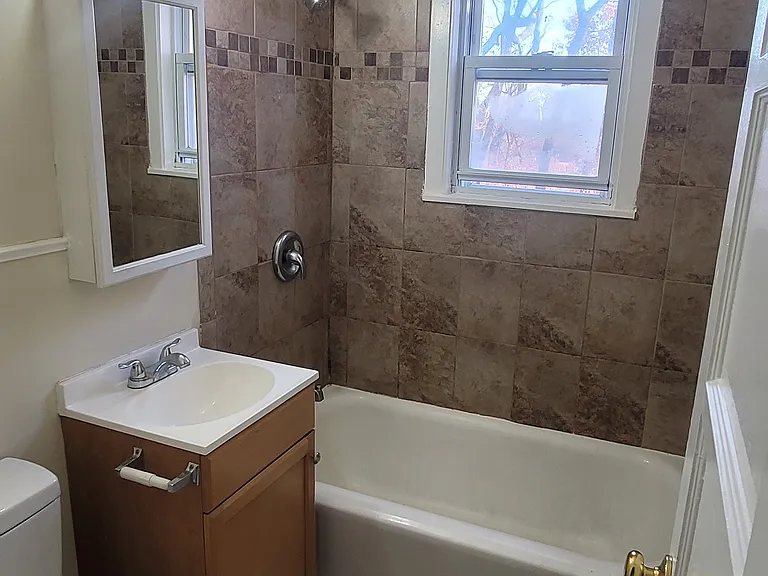 416 Cedar Dr — Photo 4