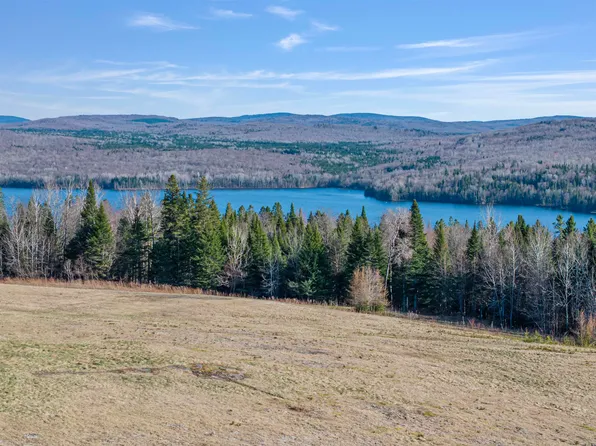 - The Tarns Road #T6, Pittsburg, NH 03592