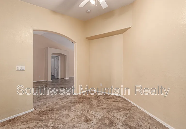 33782 N Mercedes Dr — Photo 16