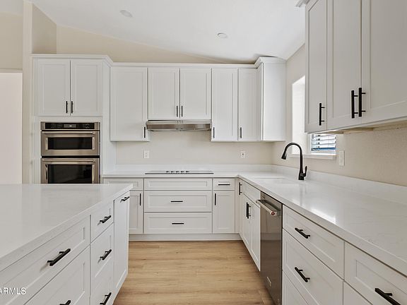 5th image of 2371 E GERONIMO Street