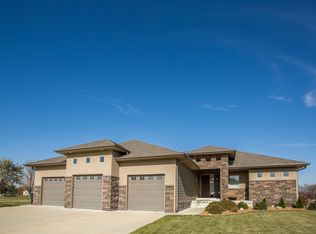 6576 Shadow Ridge Pl, Columbus, NE 68601
