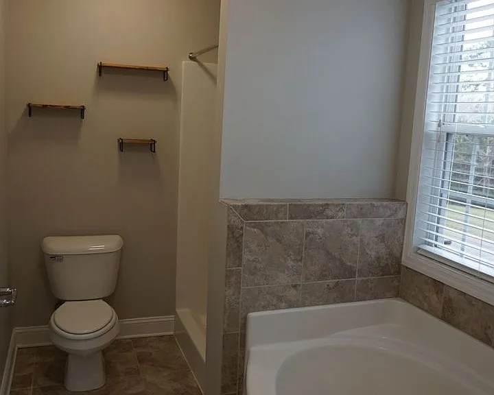 407 Sundown Ct — Photo 35