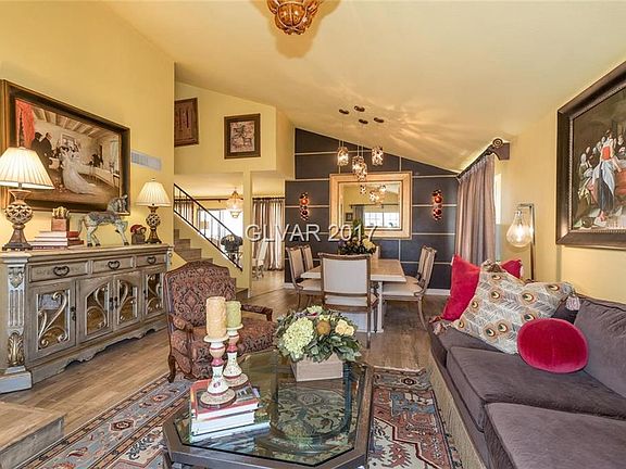 4th image of 729 Brick Dr