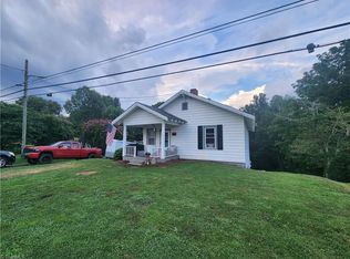 1598 Fancy Gap Rd, Mount Airy, NC 27030