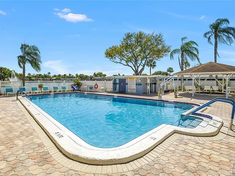1100 Belcher Rd S #502 — Photo 32