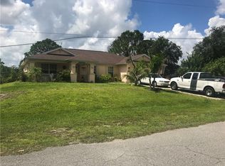 2913 10th St SW, Lehigh Acres, FL 33976