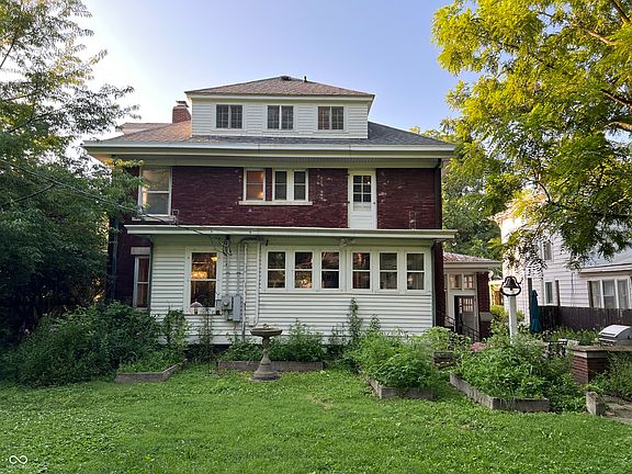 3rd image of 519 E Wabash Ave