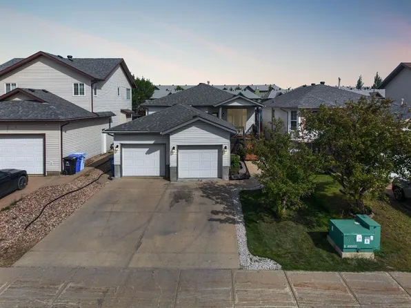 142 E Laffont Way, Wood Buffalo, AB T9K 2P9