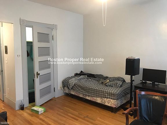 1091 Boylston #52 Boston - Fenway Unit Photo 2