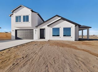 421 9th Ave NE, Rio Rancho, NM 87124