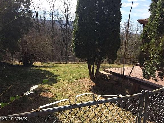 2nd image of 562 River Dr