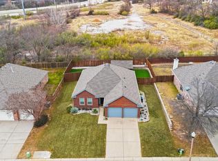 3901 San Lorenzo Dr, Denton, TX 76210